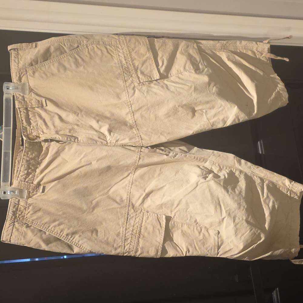 Tommy Hilfiger Men's Size 40 Capris